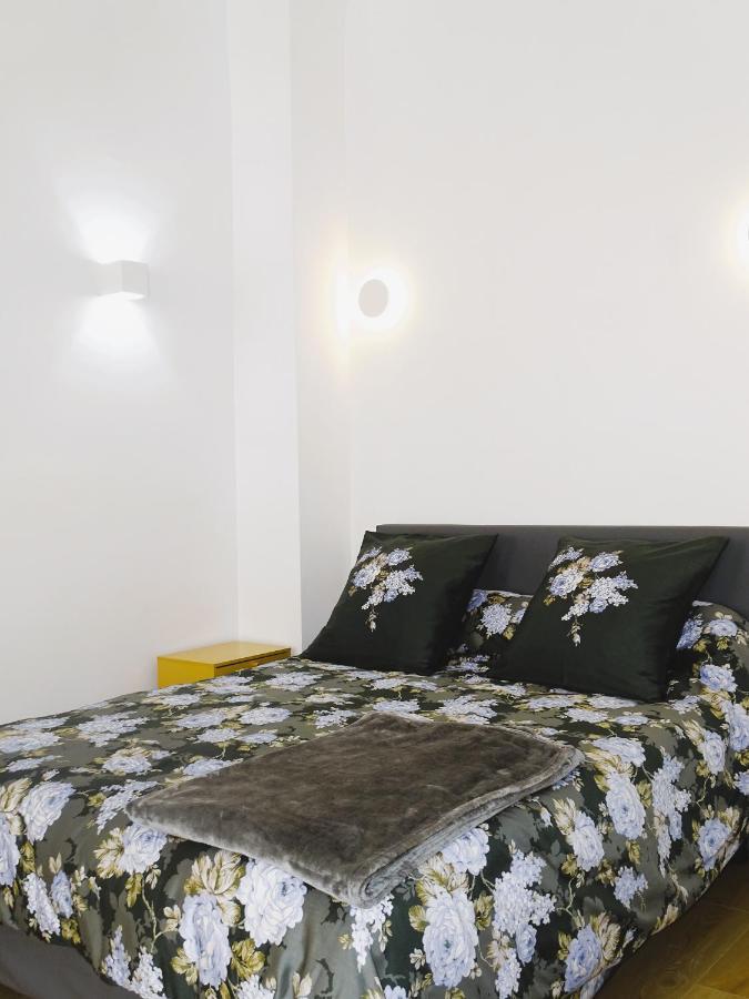 Augustins Fountain Studio Cosy Aix Centre Historique A 3 Minutes De Cours Mirabeau -Wifi-Smart Tv-Rue Calme Aix-en-Provence Exterior foto