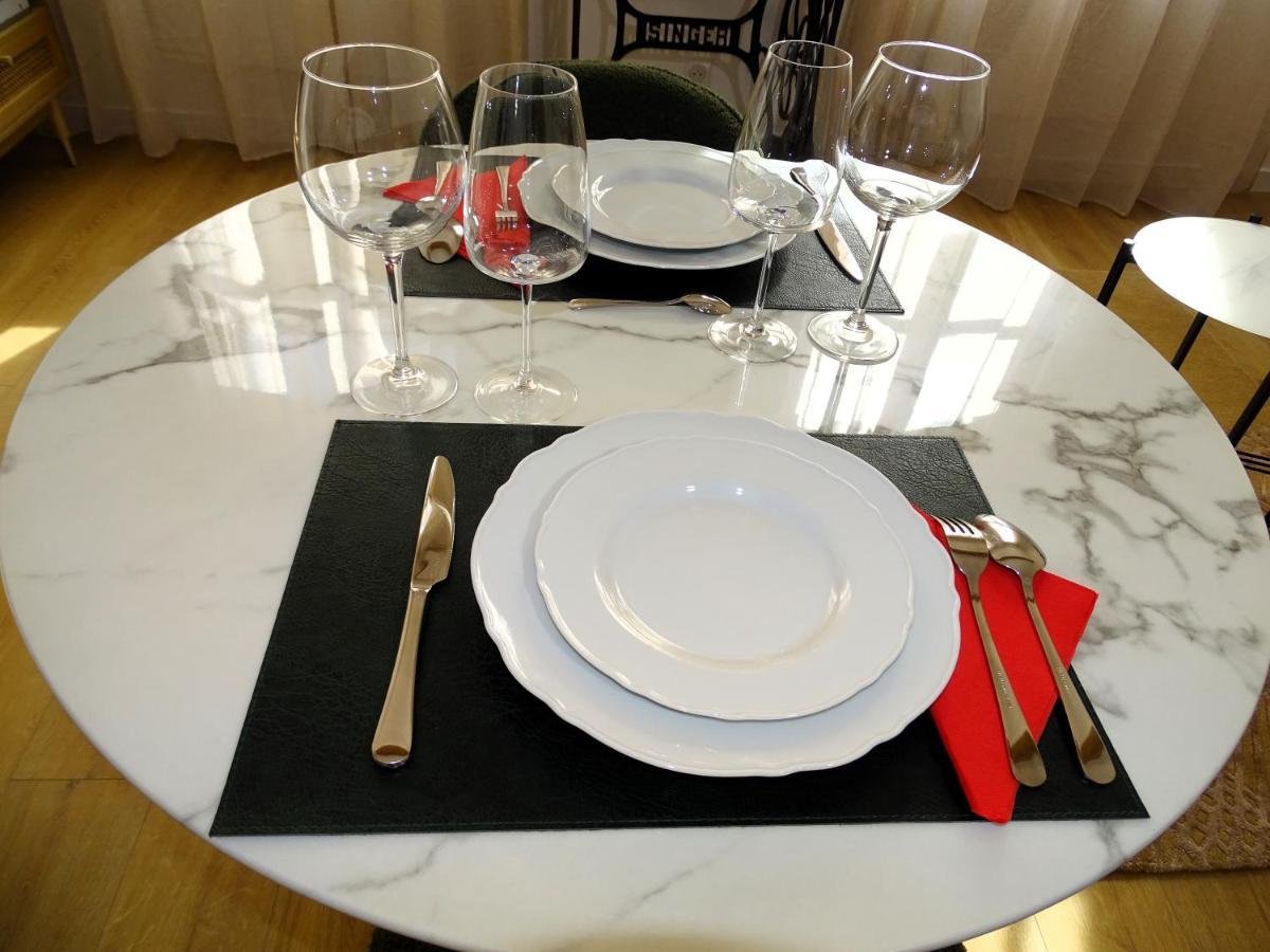 Augustins Fountain Studio Cosy Aix Centre Historique A 3 Minutes De Cours Mirabeau -Wifi-Smart Tv-Rue Calme Aix-en-Provence Exterior foto