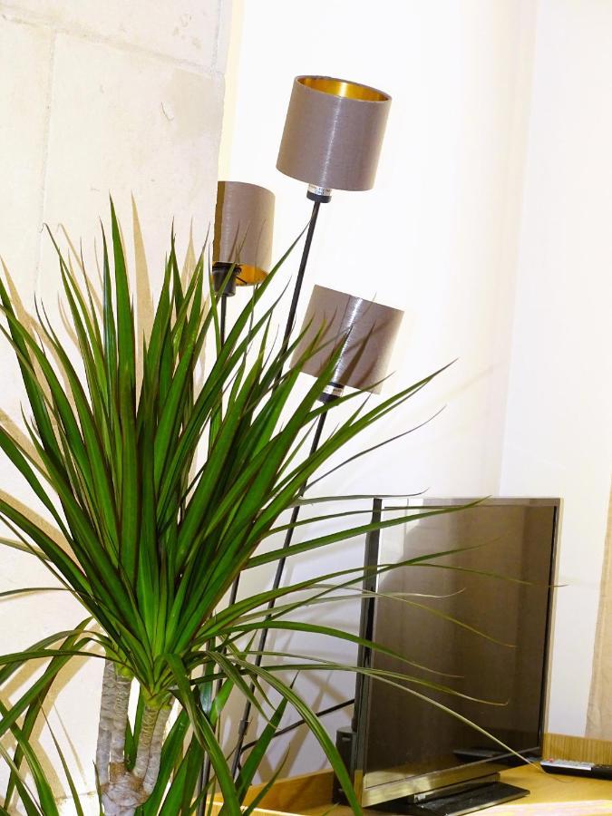 Augustins Fountain Studio Cosy Aix Centre Historique A 3 Minutes De Cours Mirabeau -Wifi-Smart Tv-Rue Calme Aix-en-Provence Exterior foto