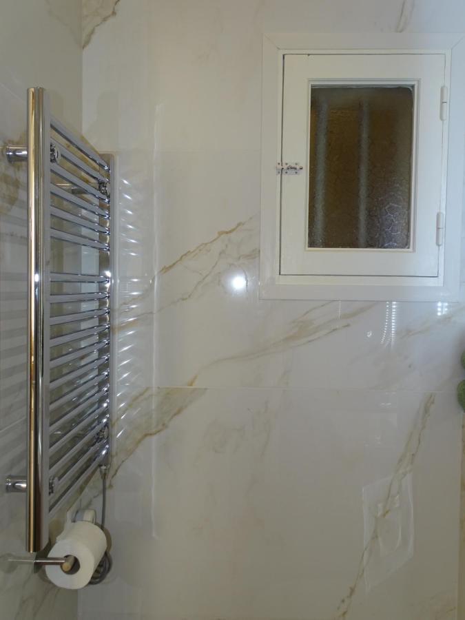 Augustins Fountain Studio Cosy Aix Centre Historique A 3 Minutes De Cours Mirabeau -Wifi-Smart Tv-Rue Calme Aix-en-Provence Exterior foto